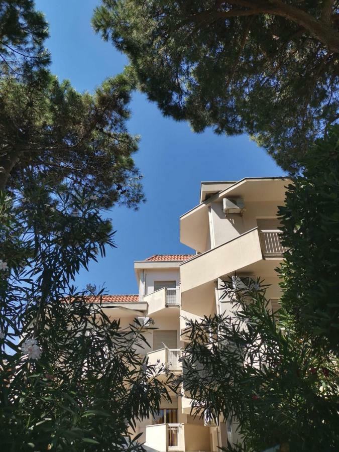 Hotel Enrica Cervia Exterior photo